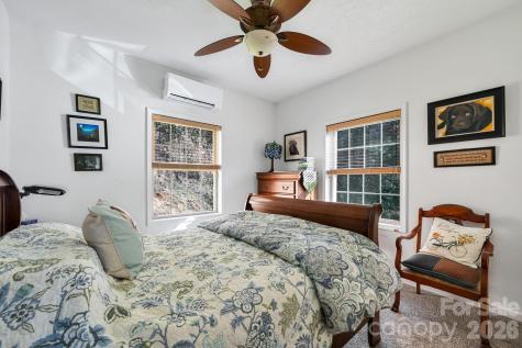 2 Ruffed Grouse Drive Weaverville NC 28787