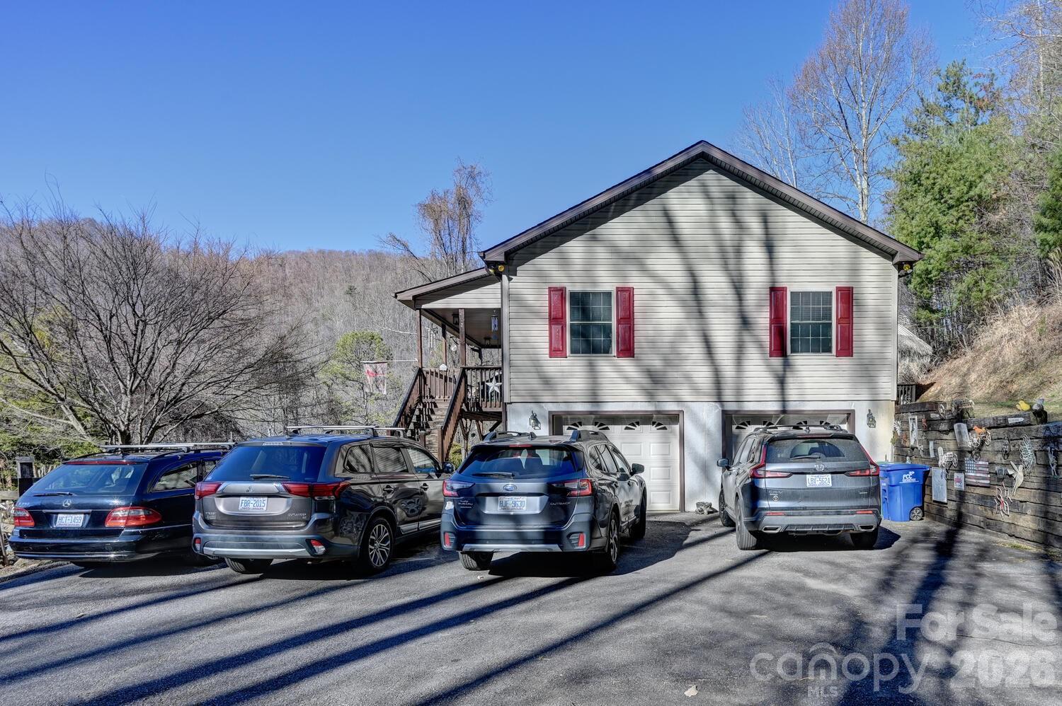 2 Ruffed Grouse Drive Weaverville NC 28787