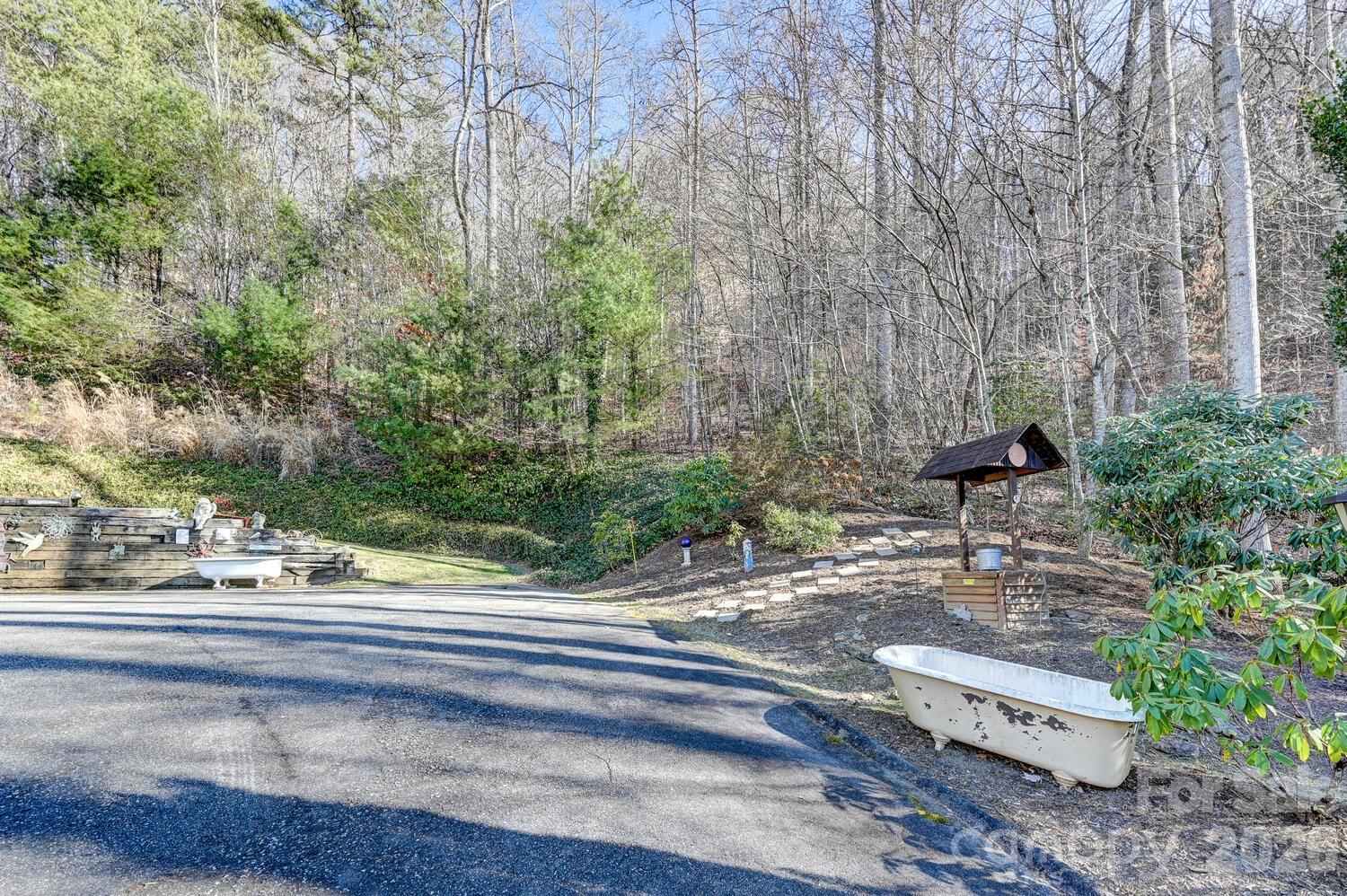 2 Ruffed Grouse Drive Weaverville NC 28787