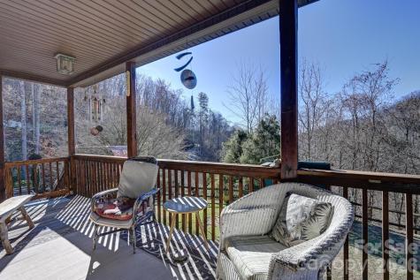 2 Ruffed Grouse Drive Weaverville NC 28787