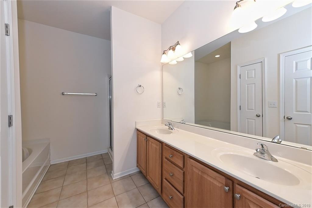 10721 Yellow Tail Court Charlotte NC 28270