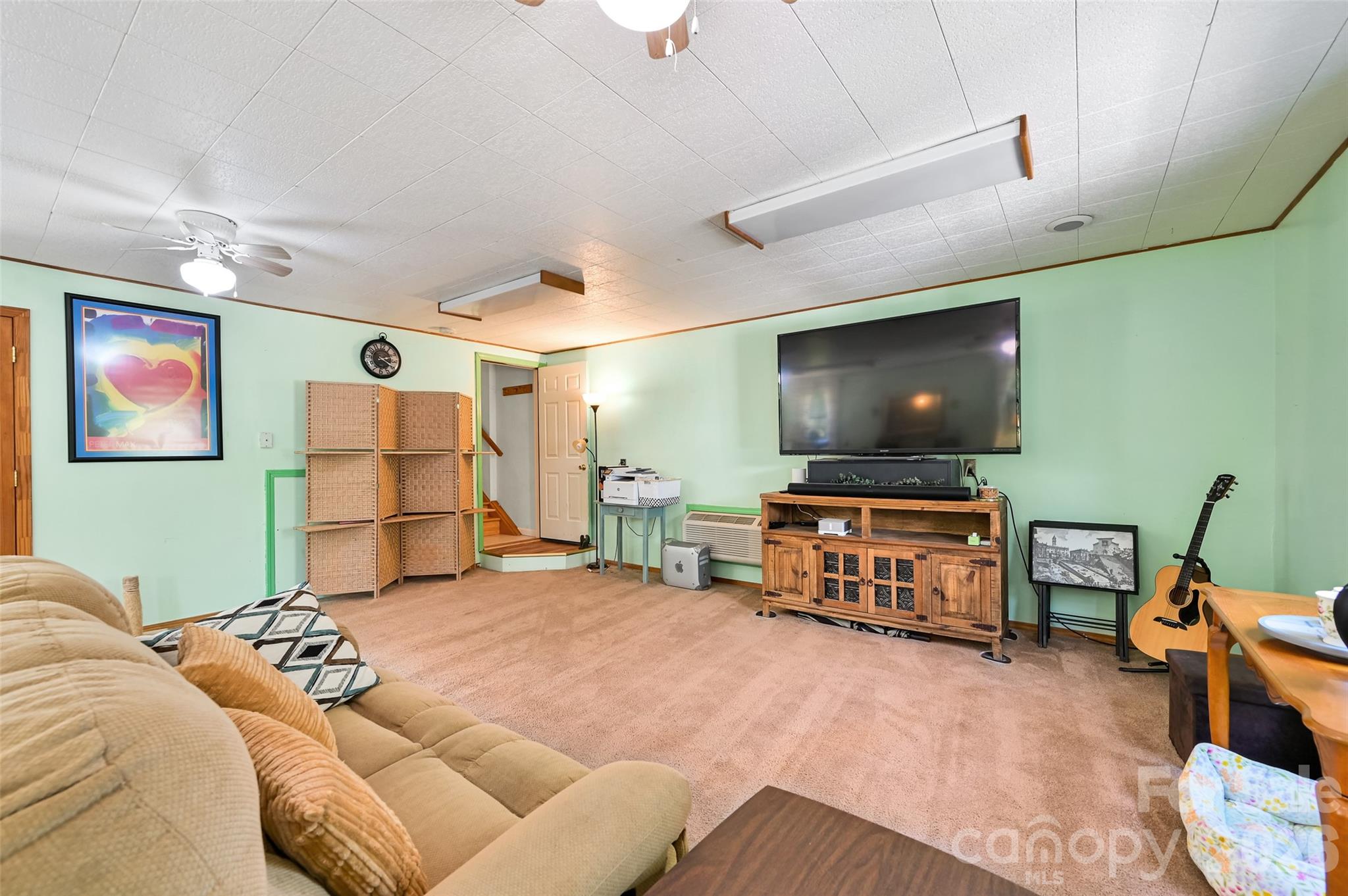 10 Black Locust Drive Asheville NC 28804