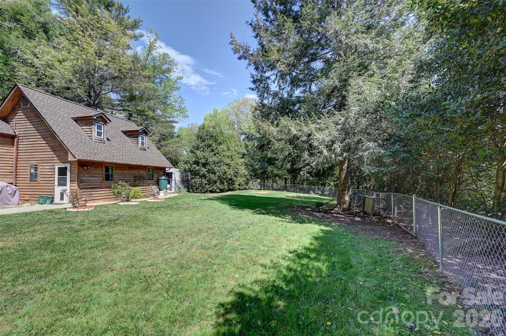 10 Black Locust Drive Asheville NC 28804