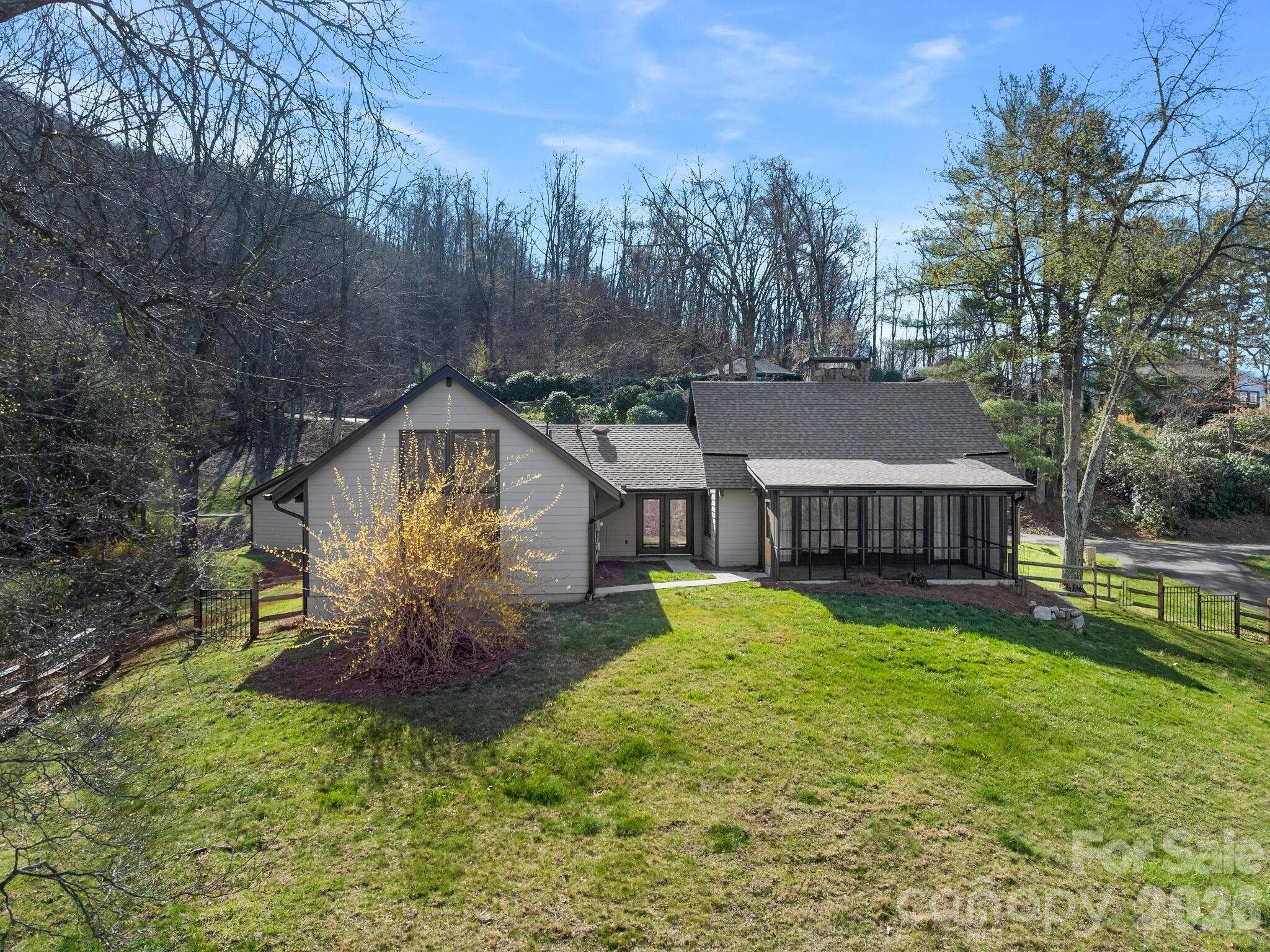 1952 Country Club Drive Canton NC 28716