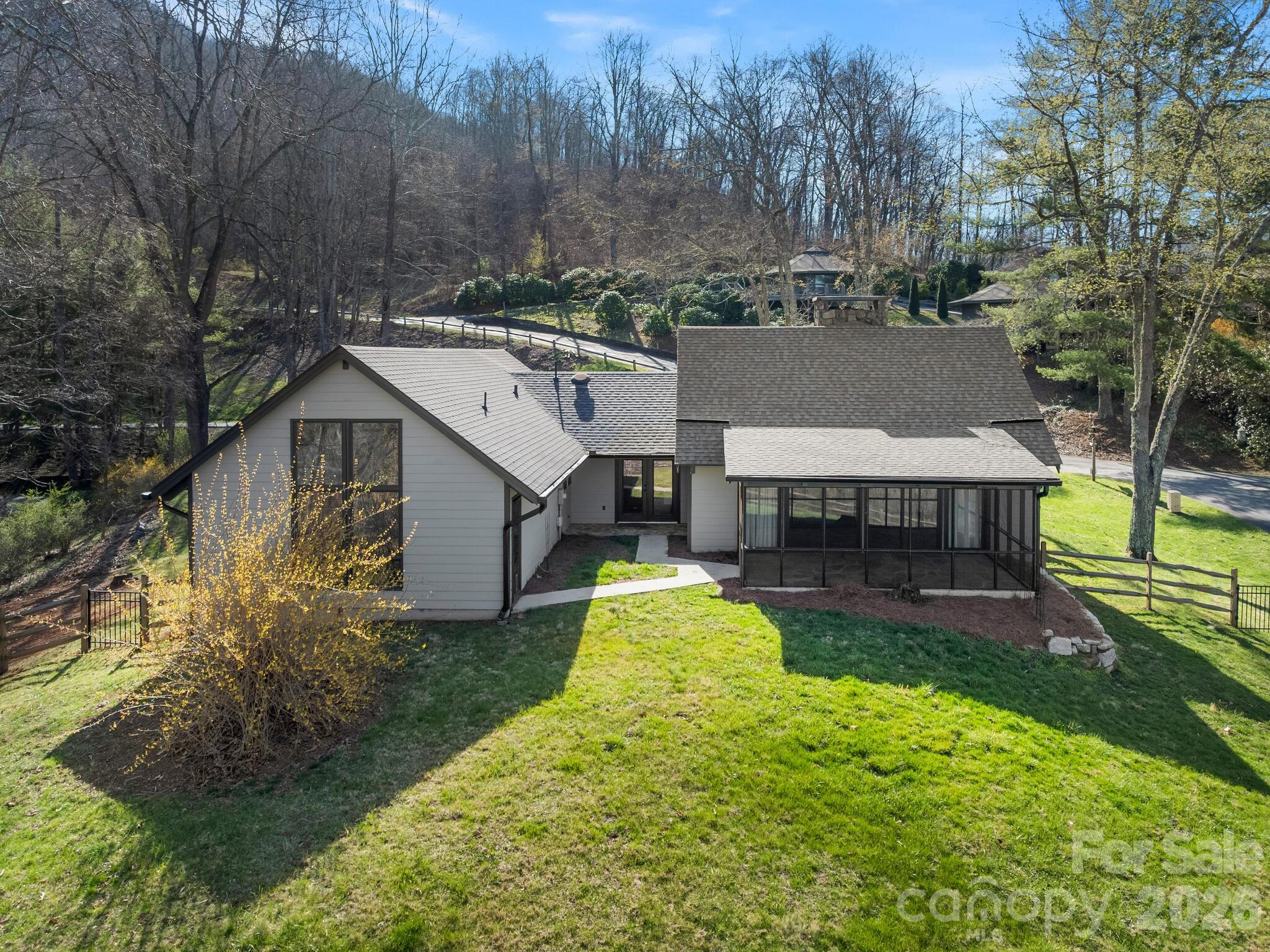 1952 Country Club Drive Canton NC 28716