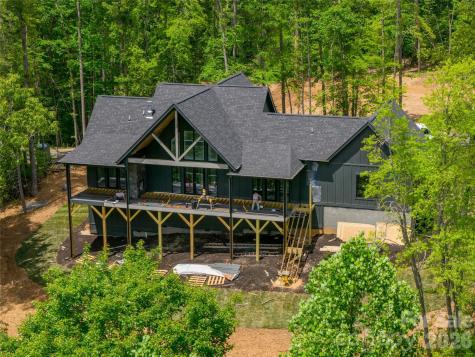 148 Reserve Way Hendersonville NC 28739