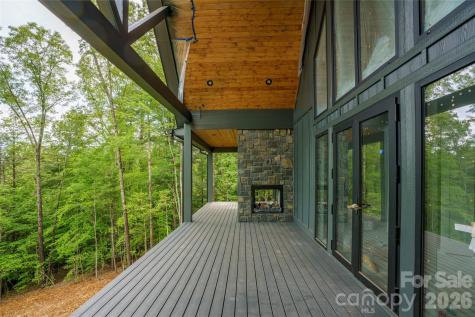 148 Reserve Way Hendersonville NC 28739