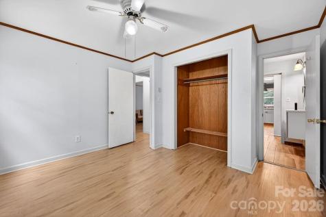 147 Longview Drive Hendersonville NC 28791