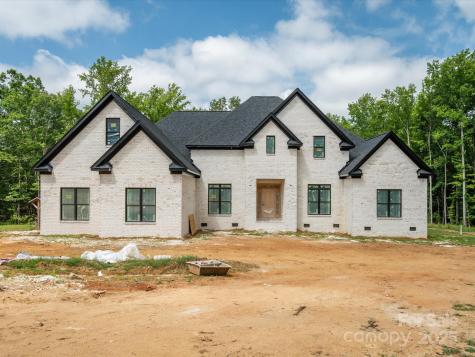 8018 Fairmont Drive Waxhaw NC 28173