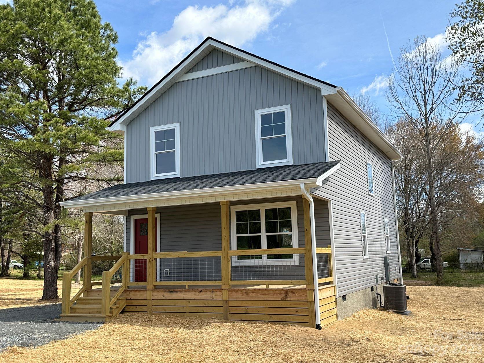 112 Mcgraw Lane Hendersonville NC 28792