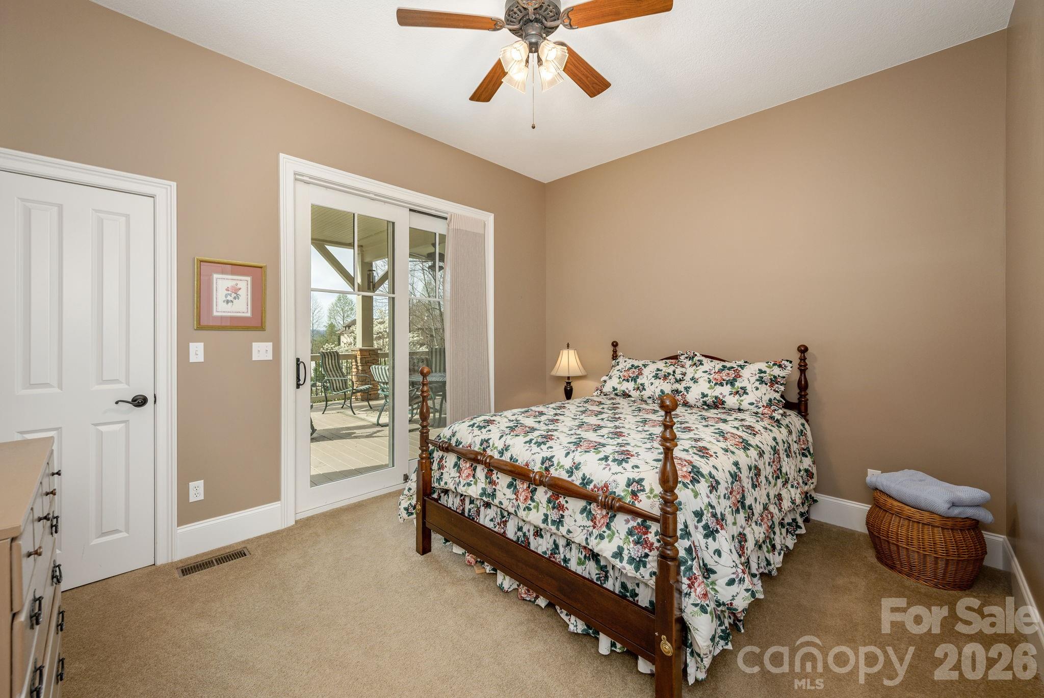 315 Crossvine Trail Hendersonville NC 28739