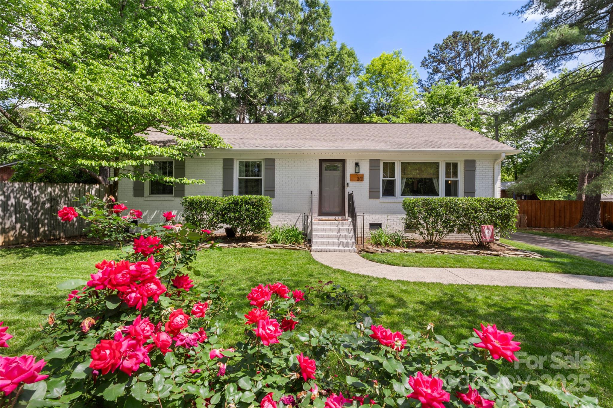 301 Deer Creek Drive Matthews NC 28105