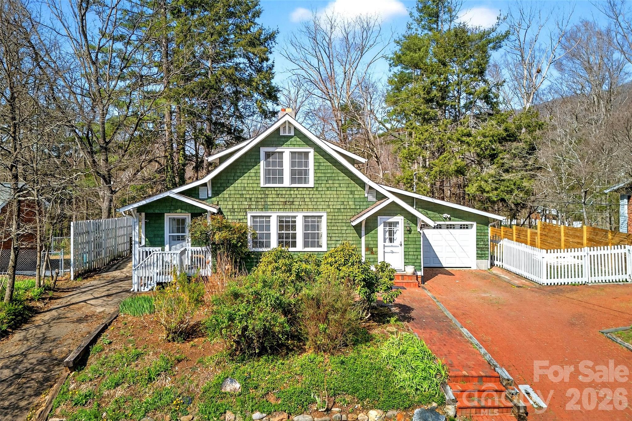 109 Eastwood Avenue Swannanoa NC 28778