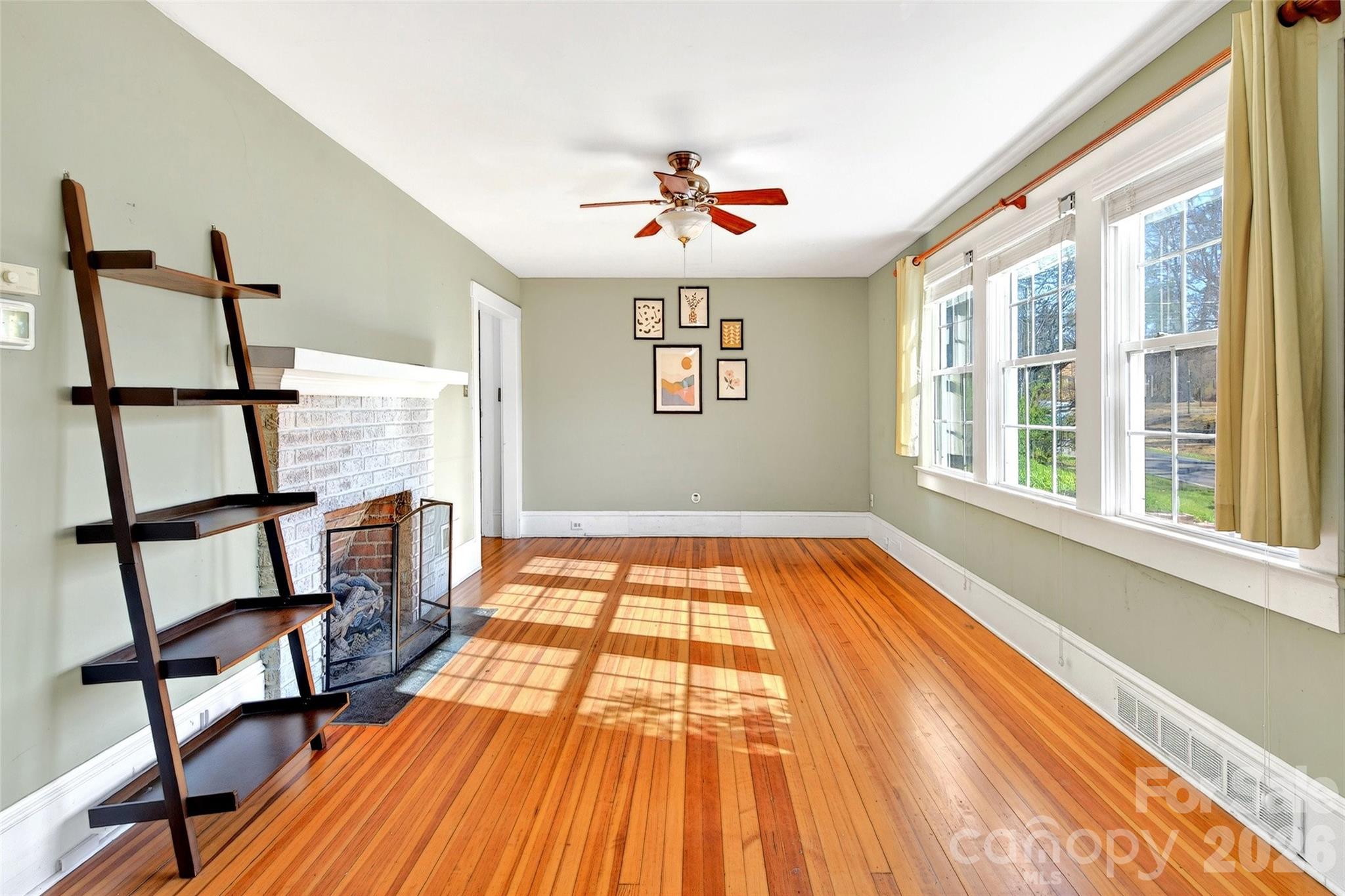 109 Eastwood Avenue Swannanoa NC 28778