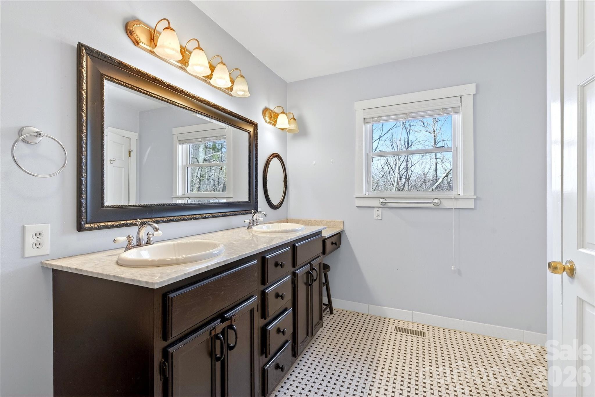 109 Eastwood Avenue Swannanoa NC 28778
