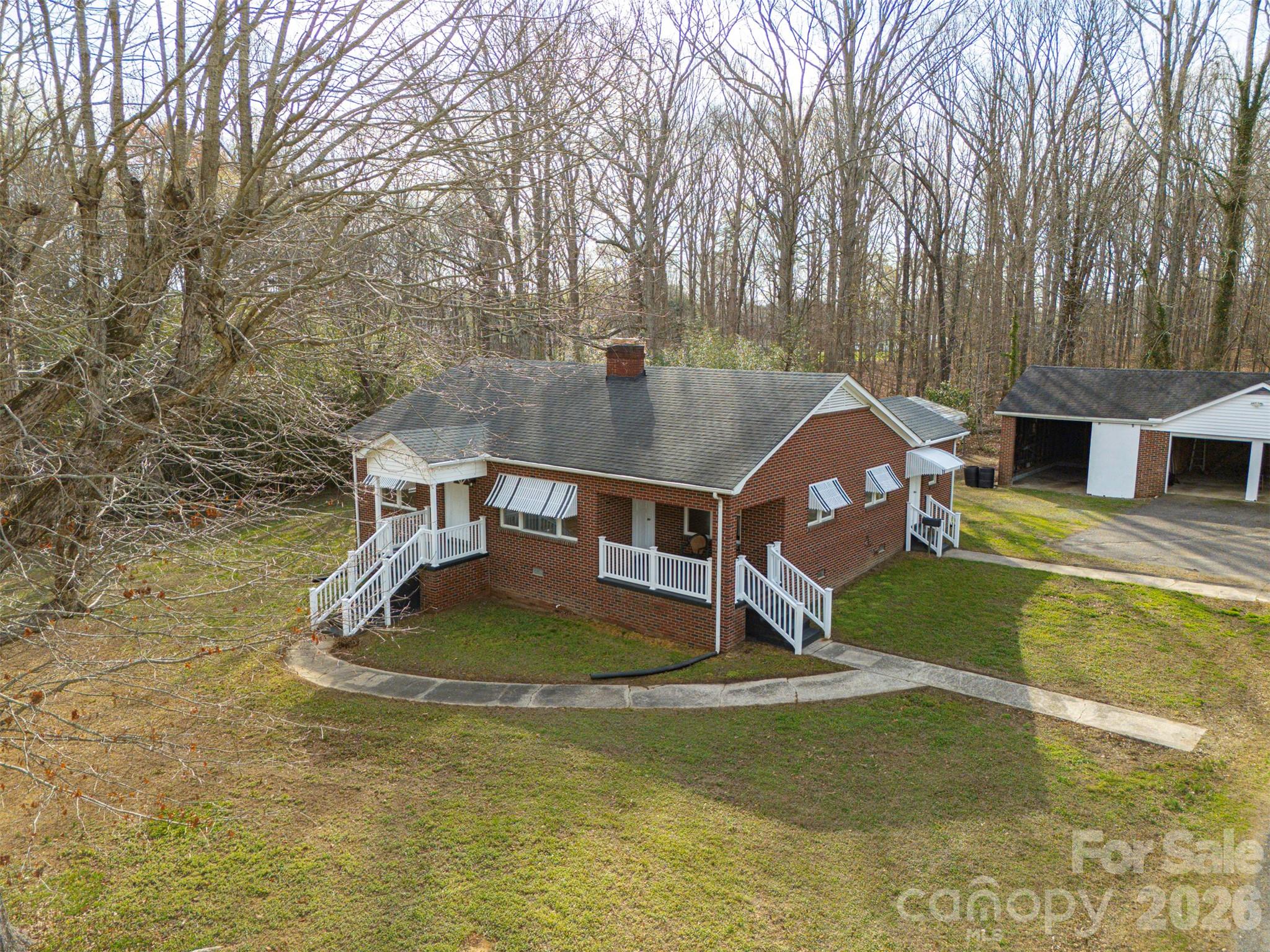 5851 Tuckaseegee Road Kannapolis NC 28081