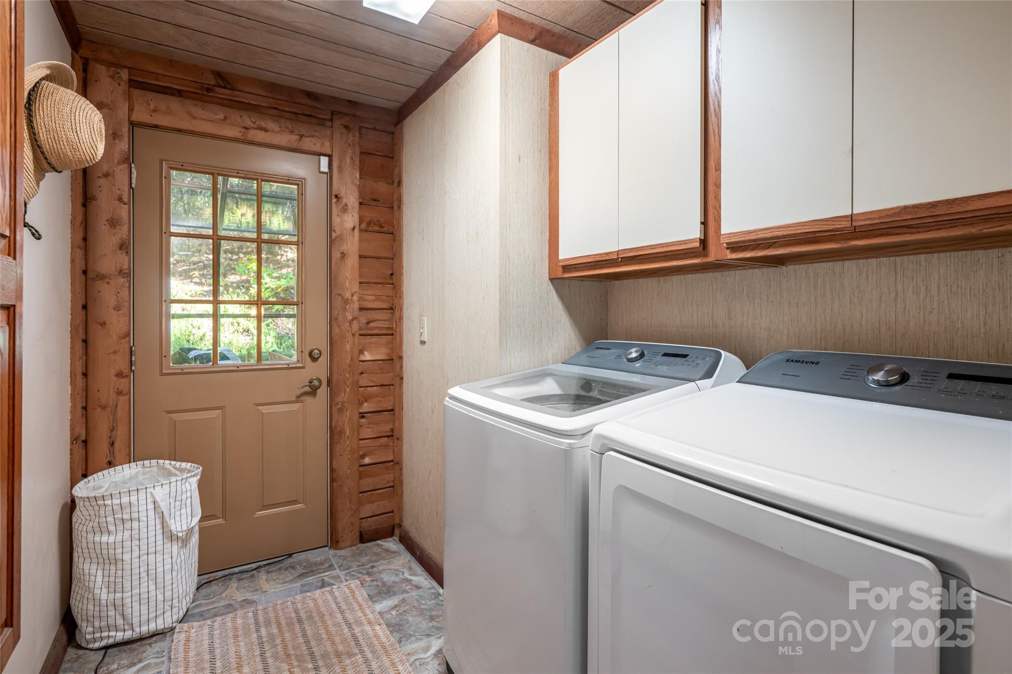 15 Coneflower Court Black Mountain NC 28711