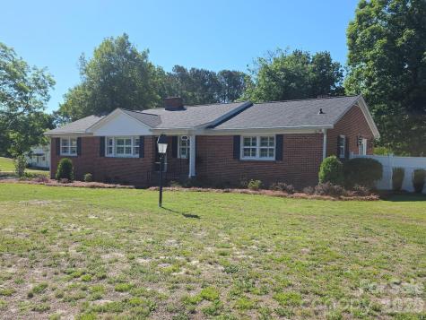 313 W Pigg Street Pageland SC 29728