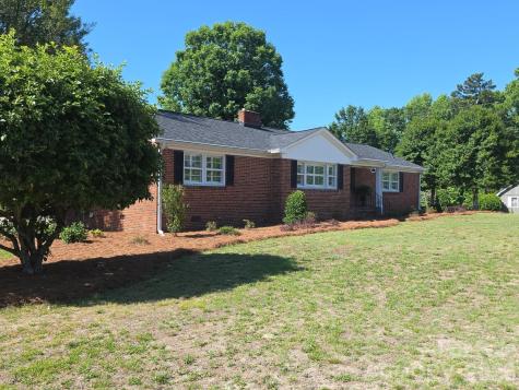 313 W Pigg Street Pageland SC 29728