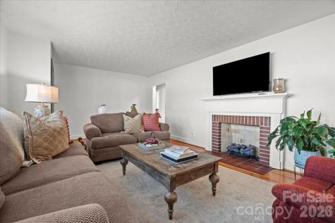 313 W Pigg Street Pageland SC 29728