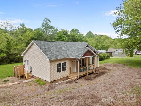 152 Ben Lippen Road Asheville NC 28806