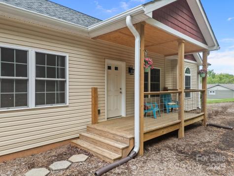 152 Ben Lippen Road Asheville NC 28806