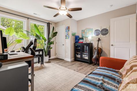 19 Shadowlawn Drive Asheville NC 28806