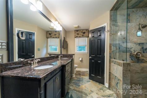 10235 Mount Holly Road Charlotte NC 28214