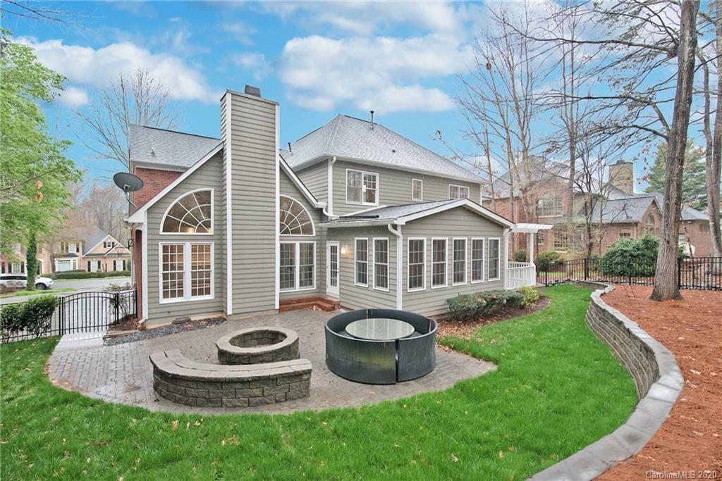 18322 Indian Oaks Lane Davidson NC 28036