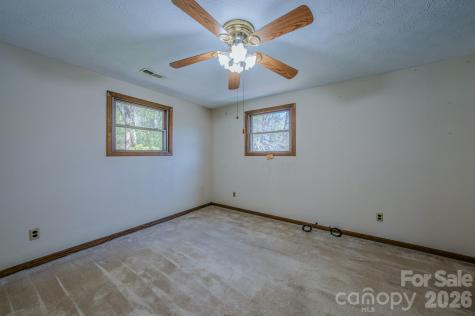 42 Camelfield Road Weaverville NC 28787