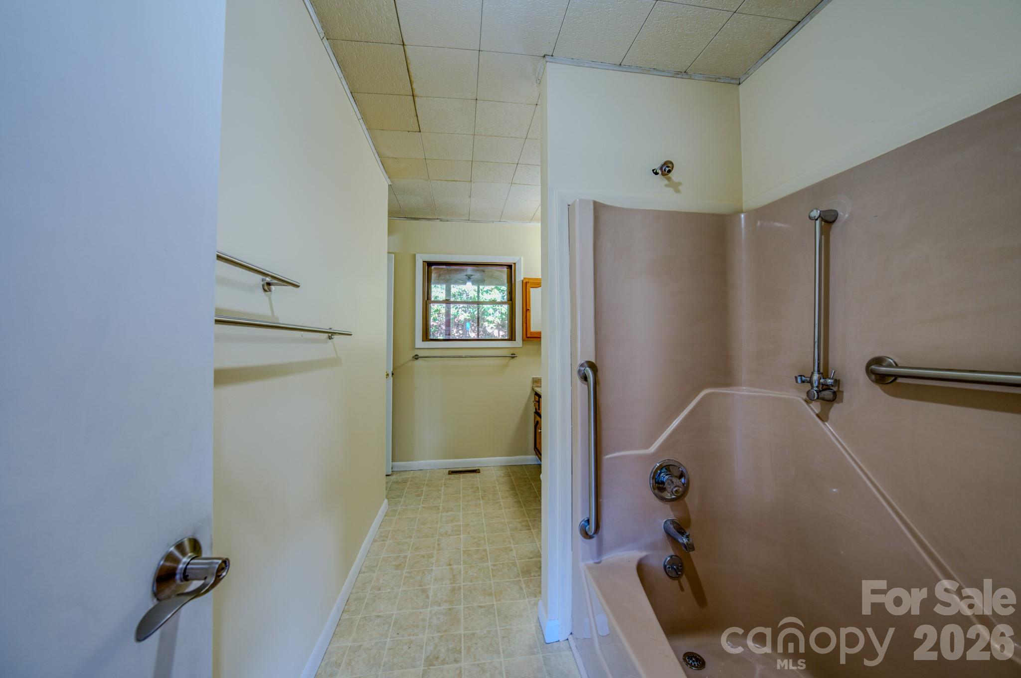 42 Camelfield Road Weaverville NC 28787