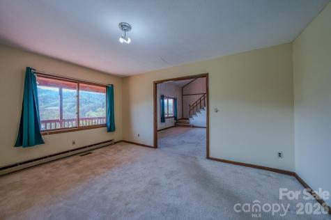 42 Camelfield Road Weaverville NC 28787