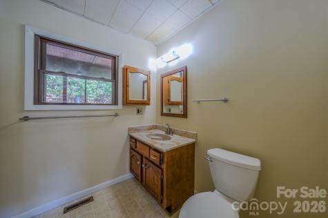 42 Camelfield Road Weaverville NC 28787