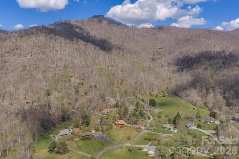 42 Camelfield Road Weaverville NC 28787
