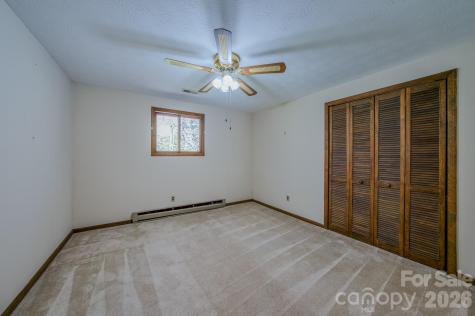 42 Camelfield Road Weaverville NC 28787
