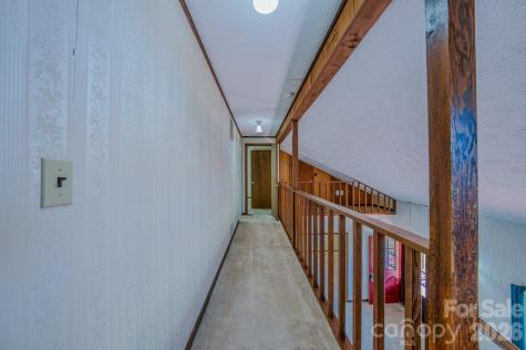 42 Camelfield Road Weaverville NC 28787