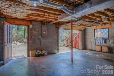 42 Camelfield Road Weaverville NC 28787