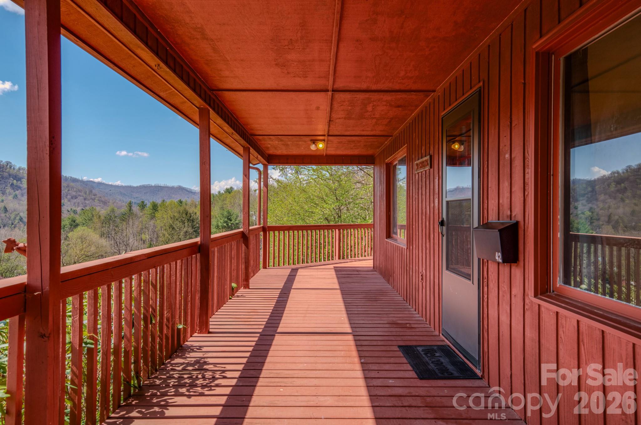42 Camelfield Road Weaverville NC 28787