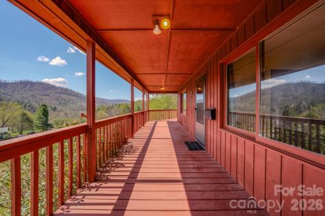 42 Camelfield Road Weaverville NC 28787