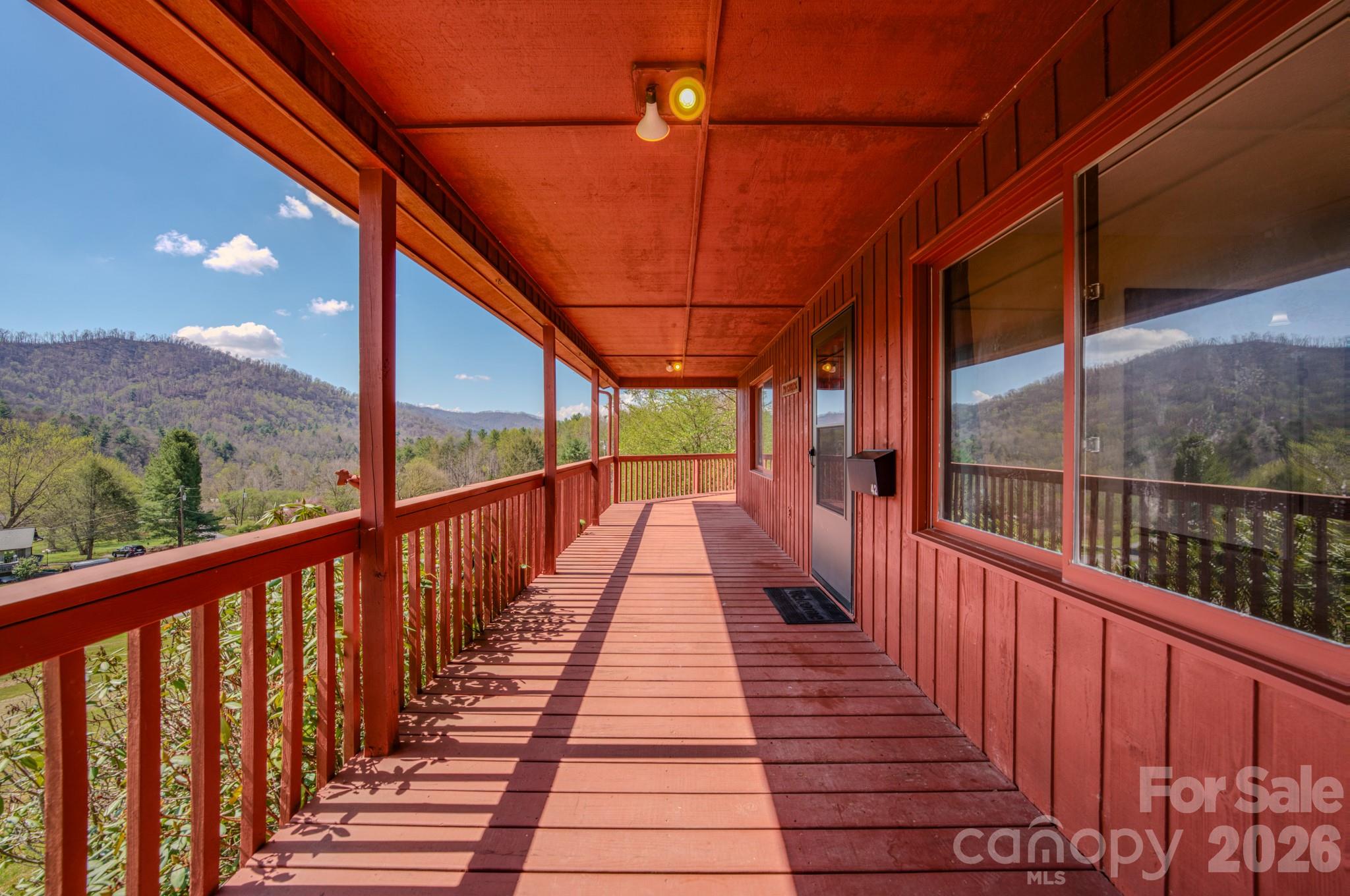 42 Camelfield Road Weaverville NC 28787