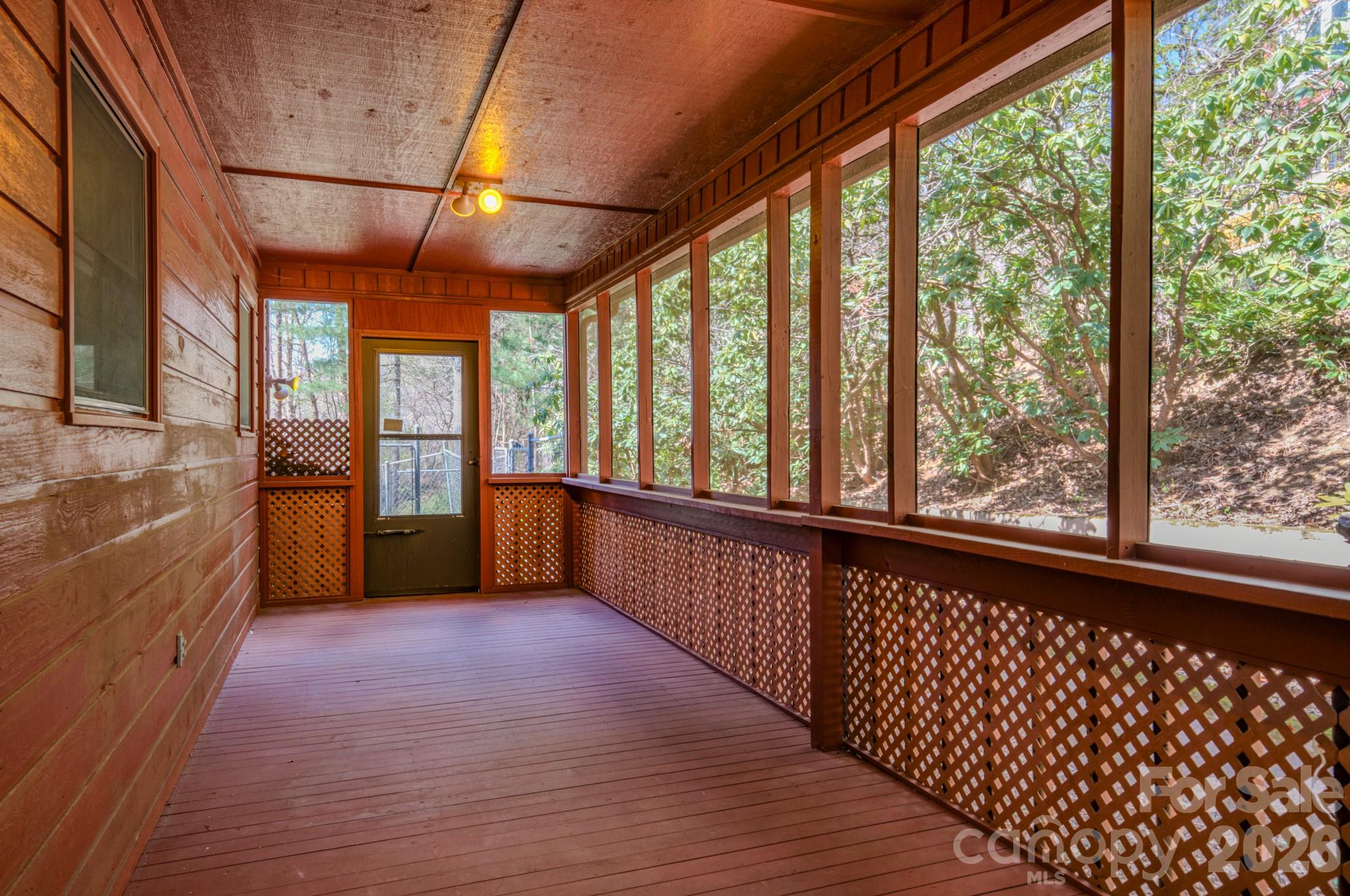 42 Camelfield Road Weaverville NC 28787