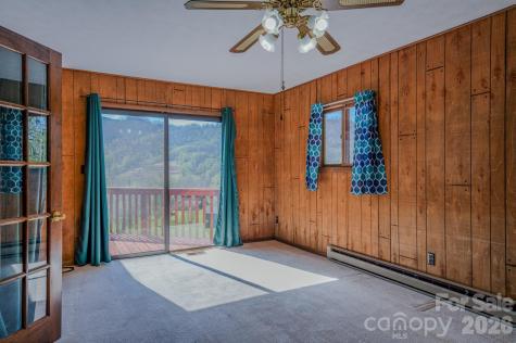 42 Camelfield Road Weaverville NC 28787