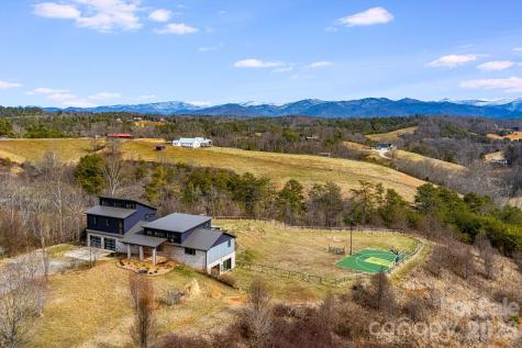 76 Murray Debruhl Road Alexander NC 28701