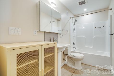 76 Murray Debruhl Road Alexander NC 28701