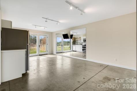 76 Murray Debruhl Road Alexander NC 28701