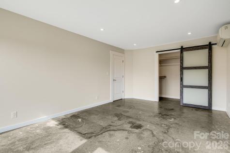 76 Murray Debruhl Road Alexander NC 28701