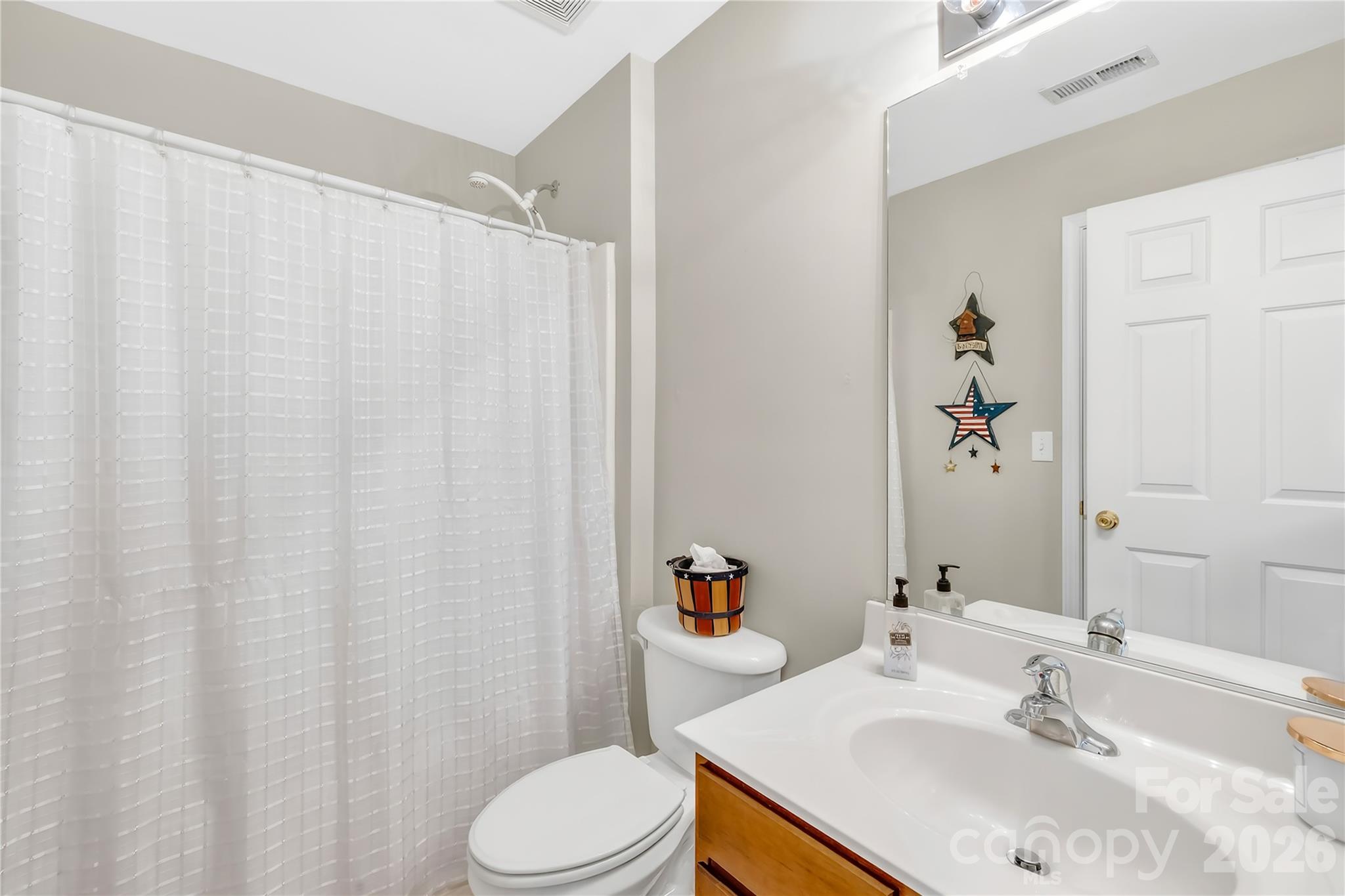 15711 King Louis Court Charlotte NC 28277