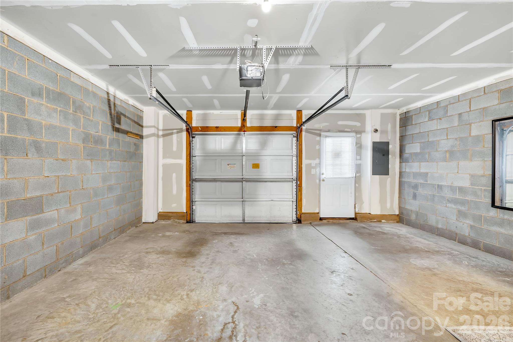 15711 King Louis Court Charlotte NC 28277