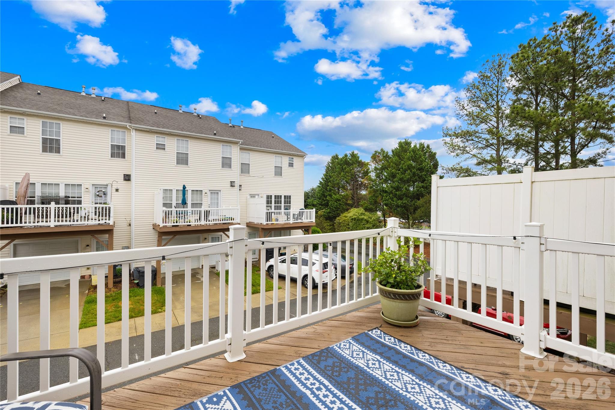 15711 King Louis Court Charlotte NC 28277