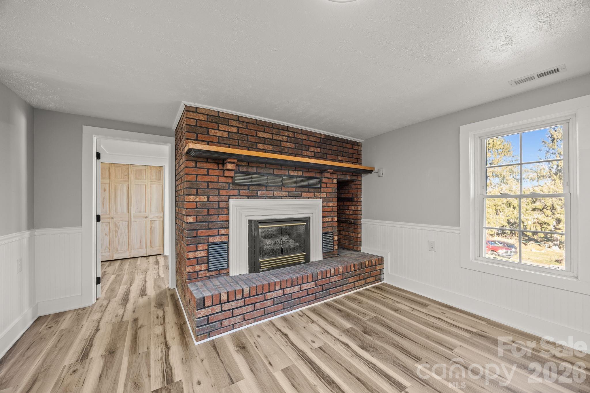 62 Mitchell Street Canton NC 28716